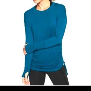 Athleta Drishti Side Ruched Sweatshirt Size Medium
